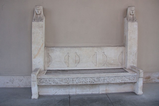 主办方还举 主办方还举